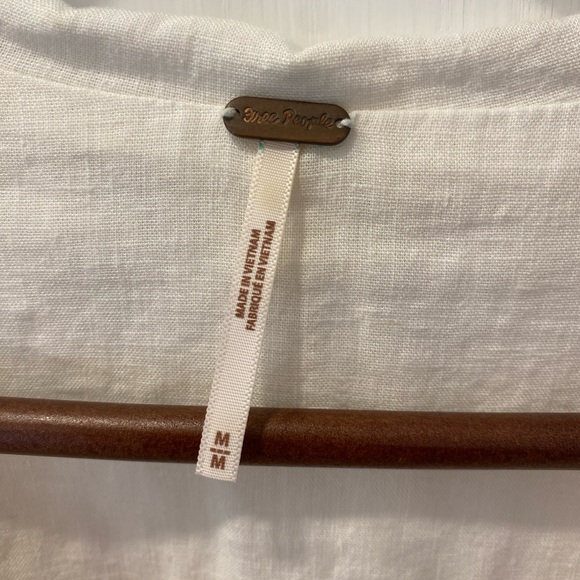 Free People “Safari Babe” Linen-Blend Button-Down Top - White - Size M - Picture 4 of 9